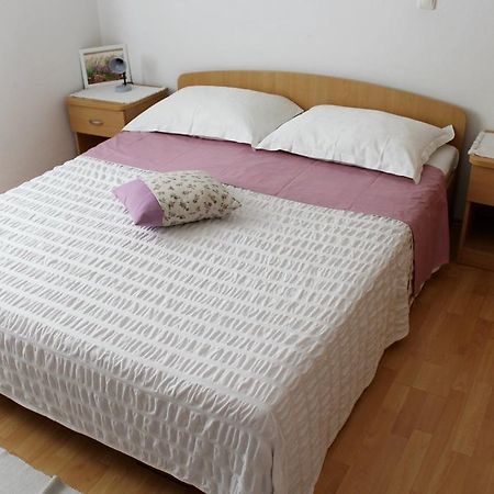 Apartments Petric Makarska Exterior foto